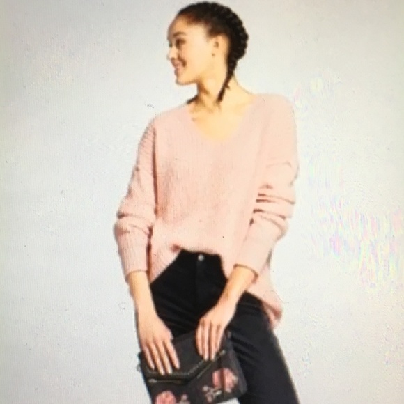 Mossimo Supply Co. Sweaters - Mossimo Peach colored pullover sweater size Large